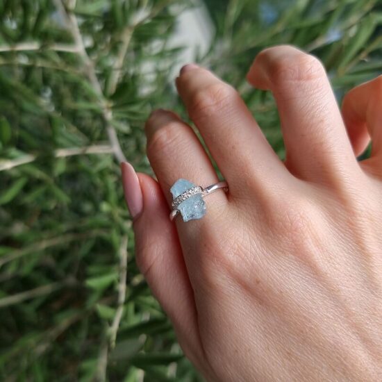 Zvjezdani prsten - akvamarin i bijeli topaz - Seraphina Zvjezdani prsten - akvamarin i bijeli topaz - Seraphina