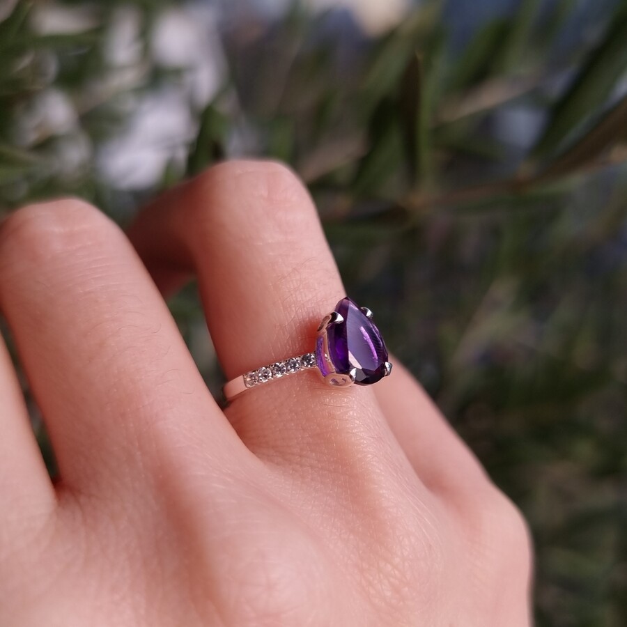 Ženski srebrni prsten EMPRESS PAVÉ, ametist i bijeli topaz