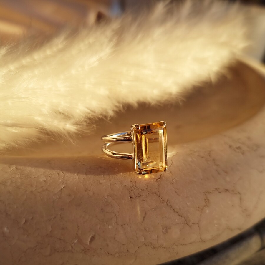 Ženski prstan iz srebra ENCHANTED, Citrin