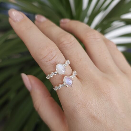 Prsten s ljiljanima - mjesečev kamen i bijeli topaz - Seraphina