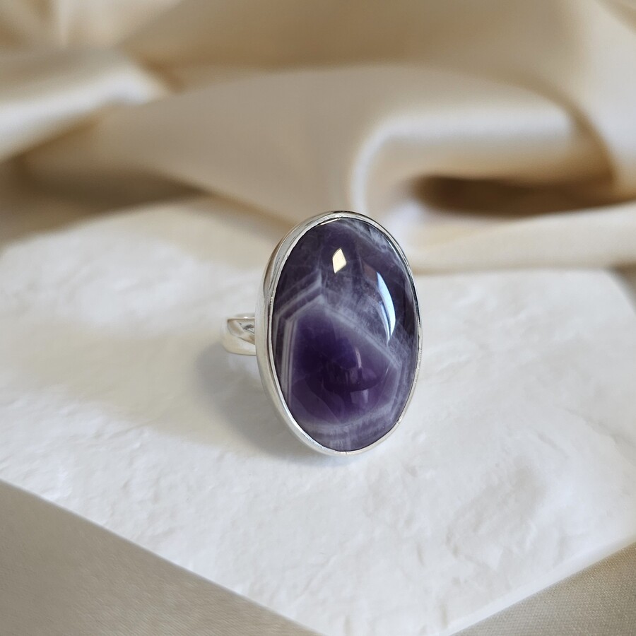 Ženski srebrni prsten IDRIA, Ametisti i Ahat