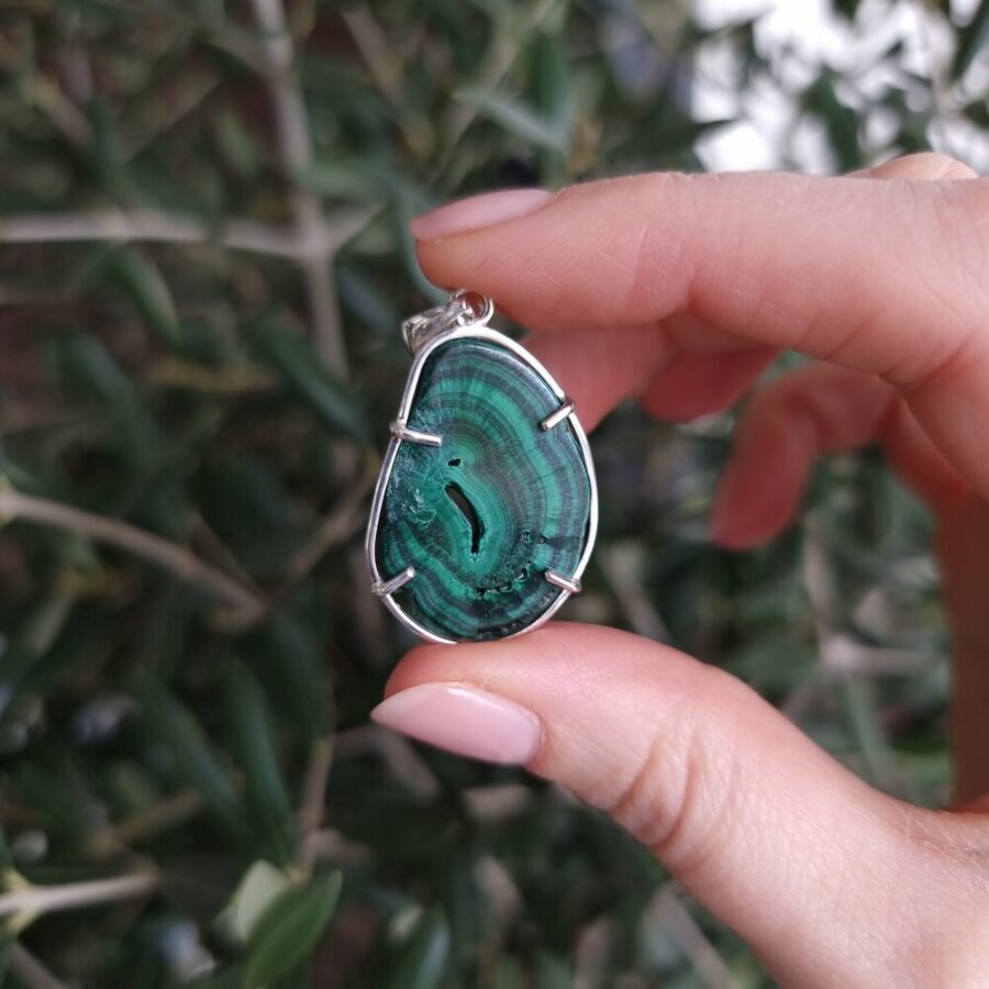 Raw Beauty Anhänger - Malahit - Seraphina