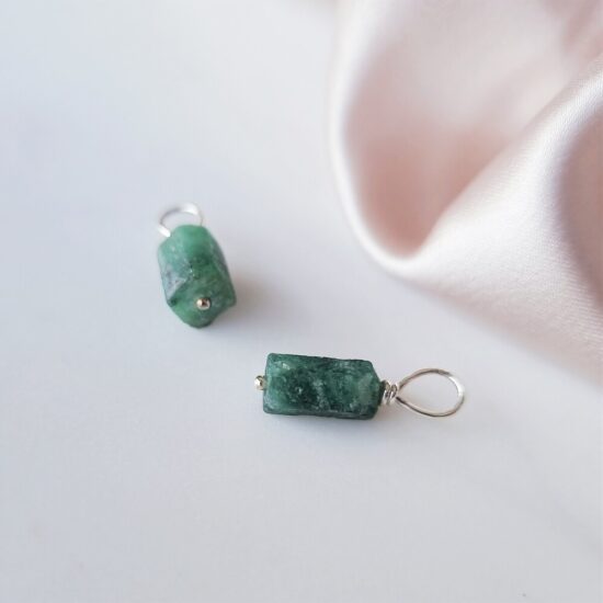 Ženski obesek iz srebra RAW BEAUTY, Smaragd