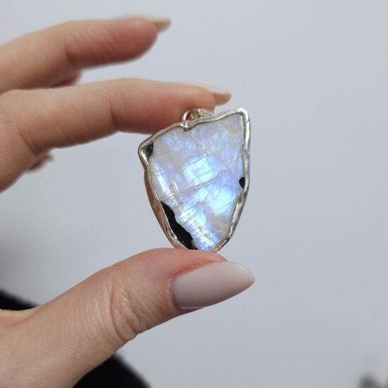 Obesek Lunar - Mesečev kamen - Seraphina