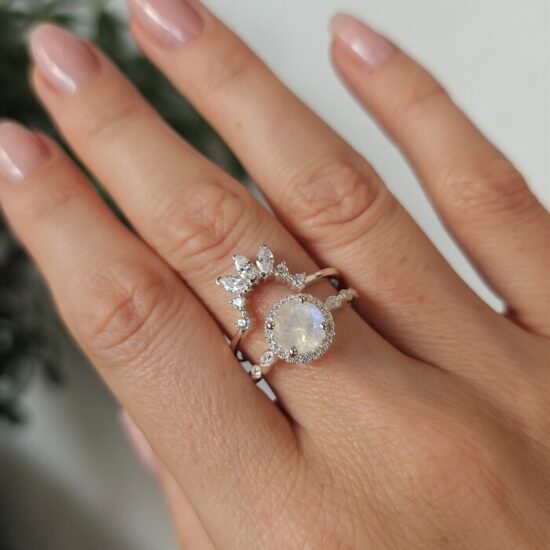 Viktorijin prsten s mjesečevim kamenom i bijelim topazom - Serafina
