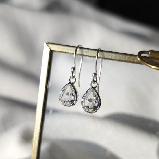 Ženski uhani iz srebra DAHLIA, Kamena strela Ženski uhani iz srebra DAHLIA, Kamena strela