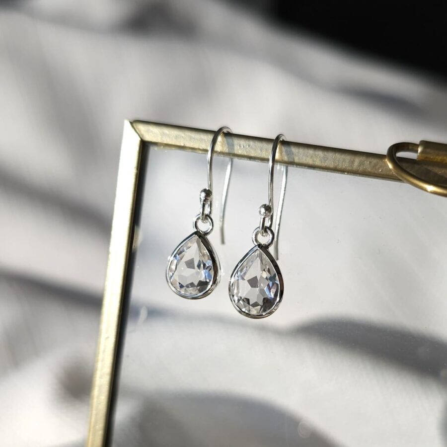 Ženski uhani iz srebra DAHLIA, Kamena strela Ženski uhani iz srebra DAHLIA, Kamena strela