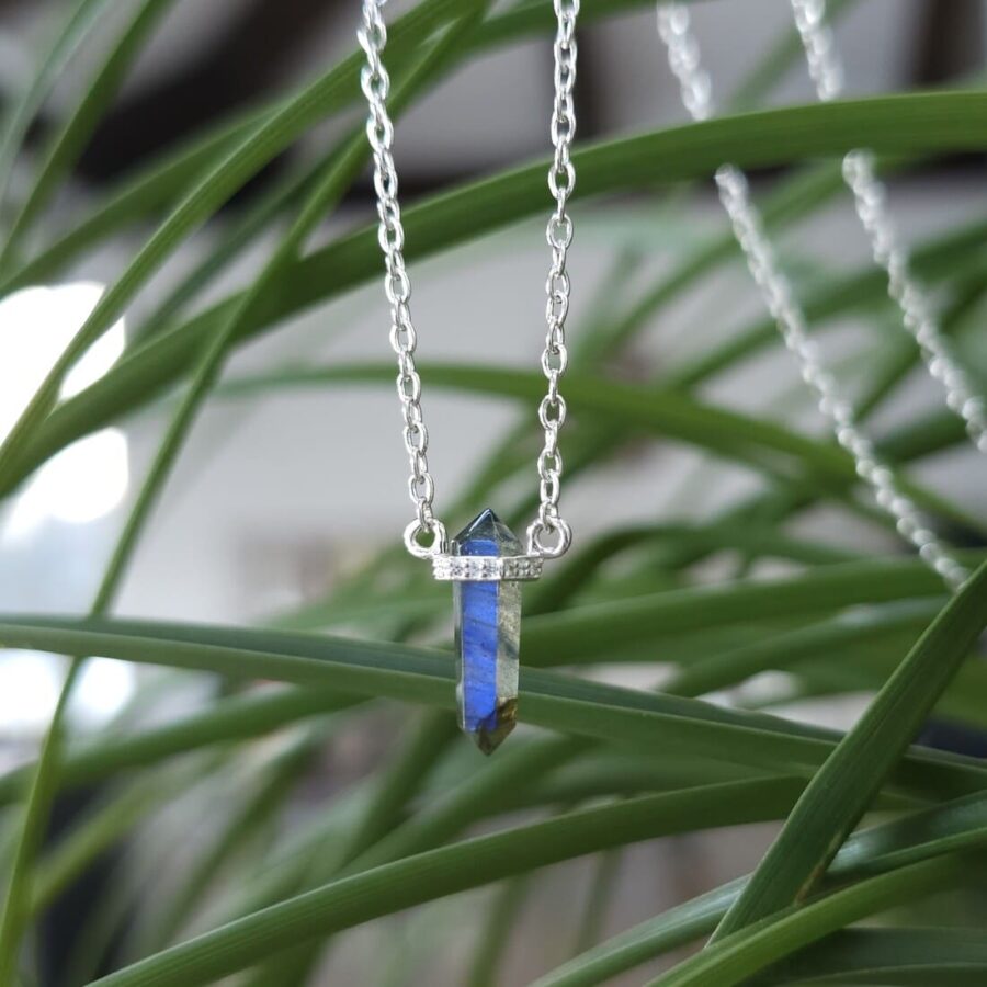 Ženski srebrni lančić OMNIA, Labradorit