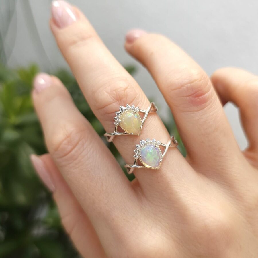 Prsten Lotus - Opal i bijeli topaz - Seraphina