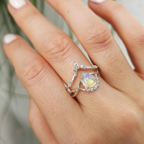 Prsten Lotus - Opal i bijeli topaz - Seraphina