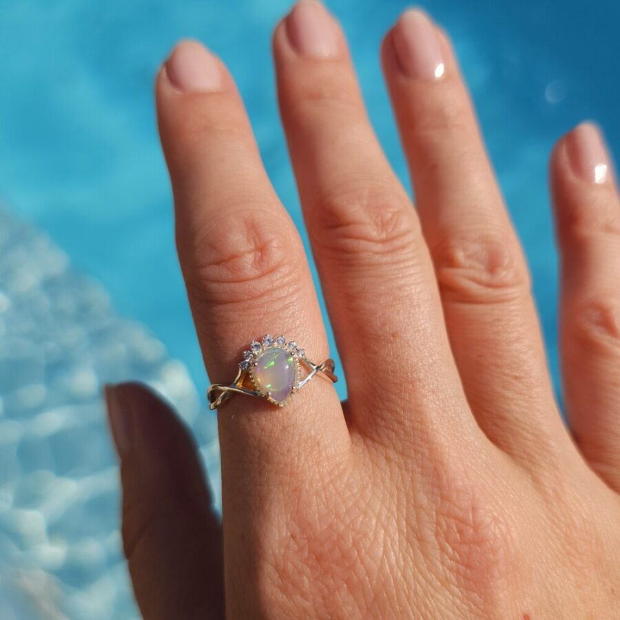 Prsten Lotus - Opal i bijeli topaz - Seraphina