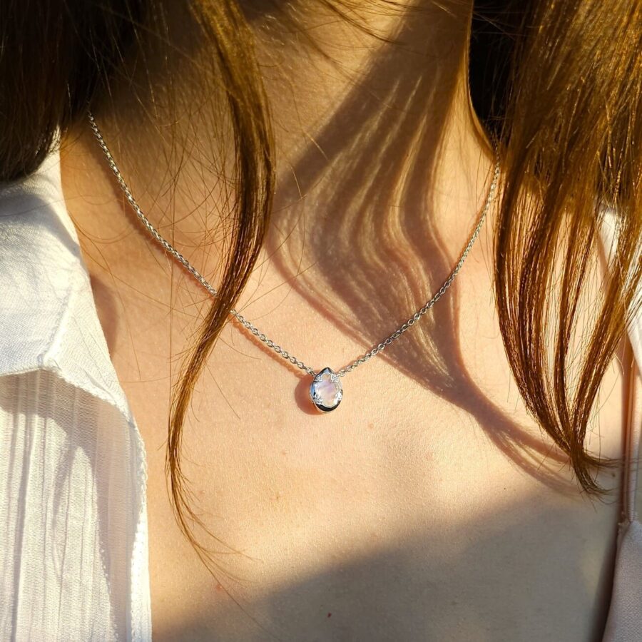 Ženski ALMA srebrni lanac, mjesečev kamen i bijeli topaz