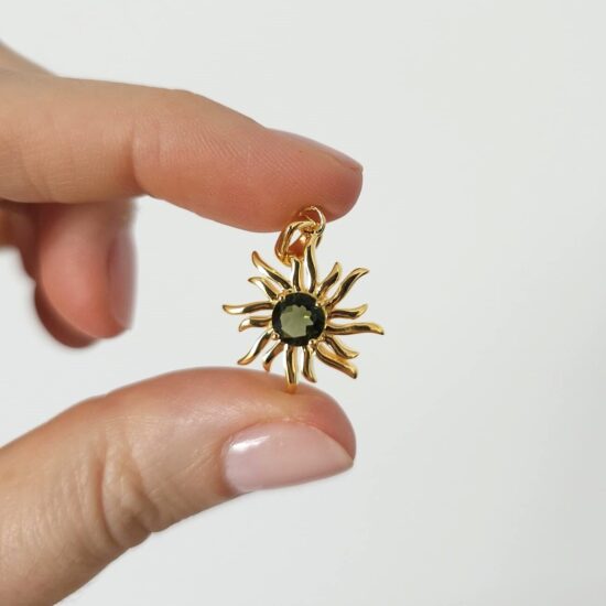 Ženski obesek iz srebra SUN, Moldavit