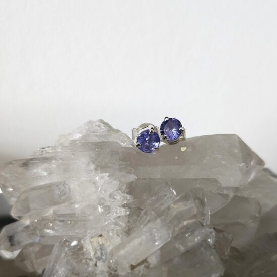 Ženski uhani iz srebra AZRA, Tanzanit