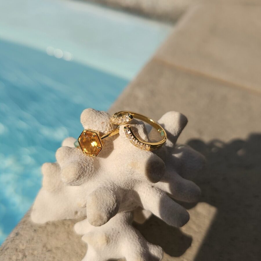 Ženski prstan iz srebra VELES, Mesečev kamen