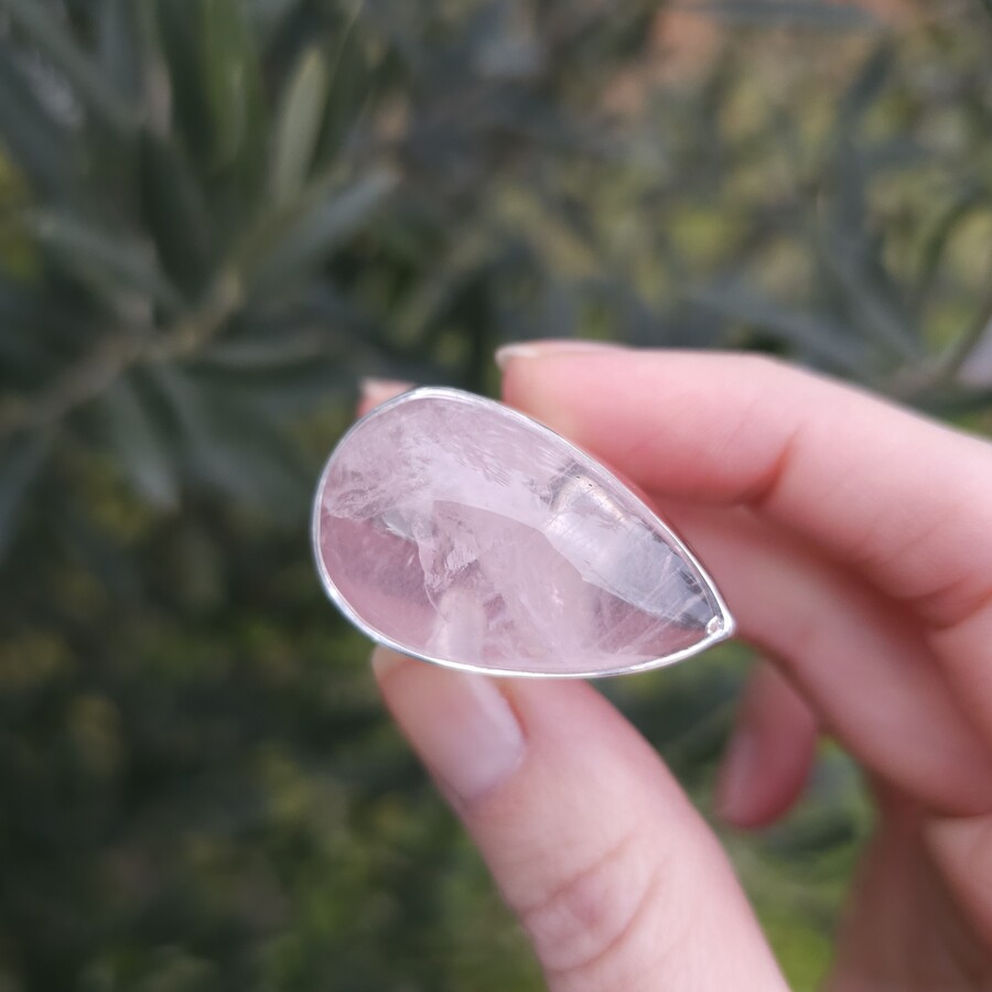 Ženski srebrni prsten AHAVA, Roževec Ženski srebrni prsten AHAVA, Roževec