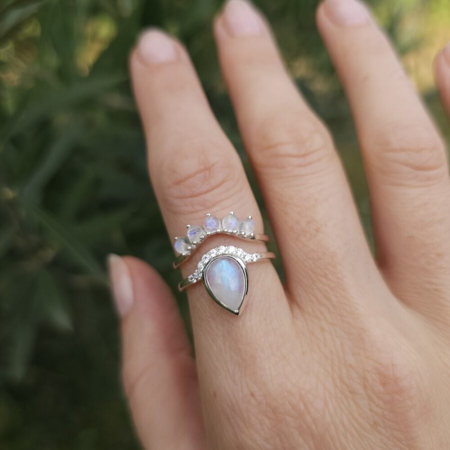 Damenring aus Sterlingsilber AVA, Mondstein und weißer Topas Damenring aus Sterlingsilber AVA, Mondstein und weißer Topas