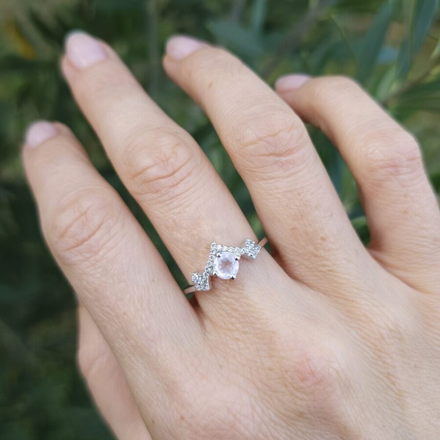 Ženski prstan iz srebra PRIMAVERA, Roževec in Beli Topaz