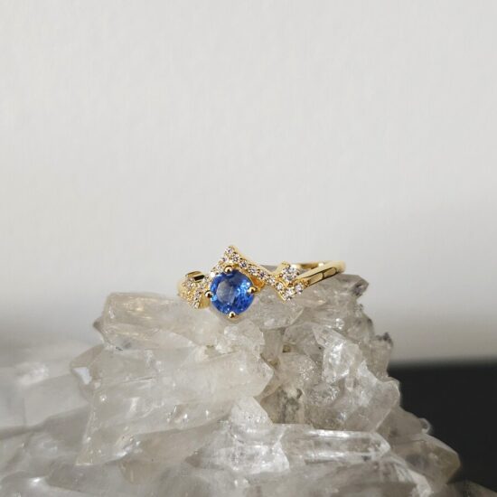 Ženski prstan iz srebra PRIMAVERA, Kianit in Beli Topaz Ženski prstan iz srebra PRIMAVERA, Kianit in Beli Topaz