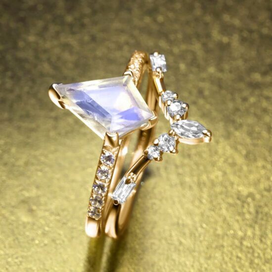 Ženski prstan iz srebra THALIA, Mesečev kamen in Beli Topaz