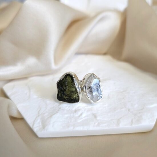 Ženski prstan iz srebra DIVINE, Moldavit in Herkimer
