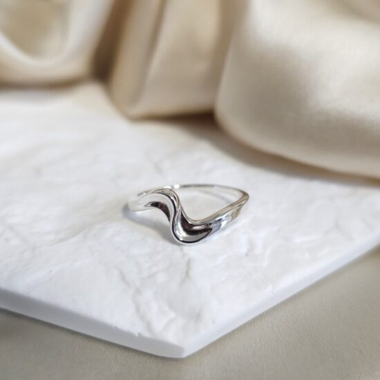 Ženski prstan iz srebra MAR